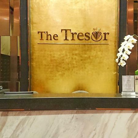 Апартаменты The Tresor Хошимин Экстерьер фото